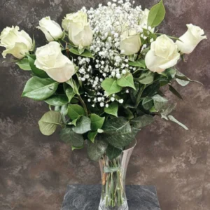 Ramo de rosas blancas