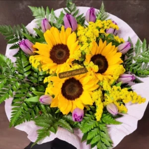 Ramo tulipanes y girasoles